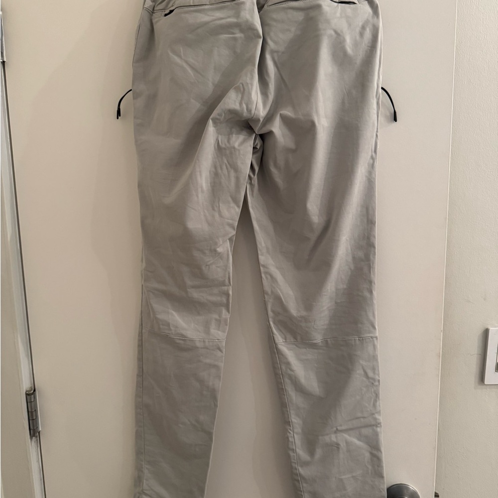 Kith Gray Comfortable Drawstring Pants. Size M. I… - image 4